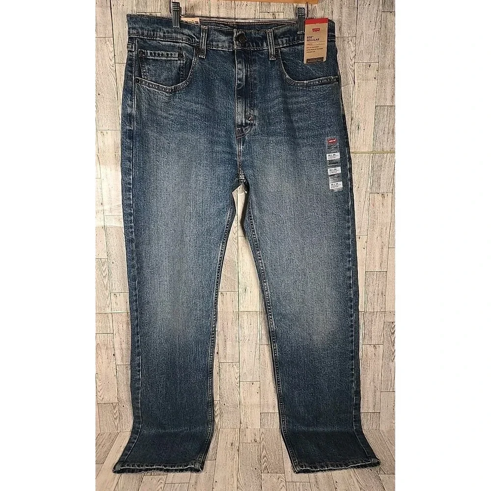 Levis Jeans 505 Regular 36x34 Mens Denim Straight Leg Medium Wash Stretch NEW